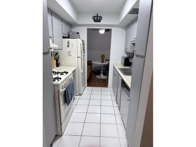 This gem is located close to popular downtown Clematis St - photo 18