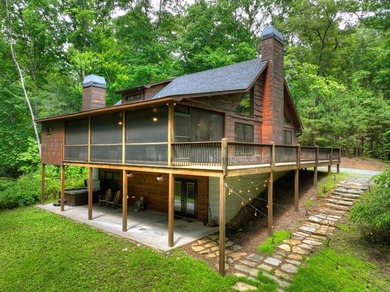 Nestled in the heart of the Blue Ridge Mountains, this adorable - photo 21