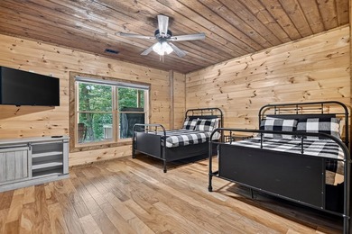 Nestled in the heart of the Blue Ridge Mountains, this adorable - photo 23