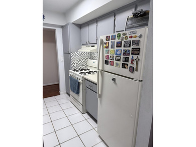 This gem is located close to popular downtown Clematis St - photo 28