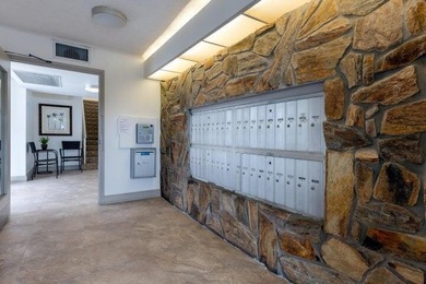 This gem is located close to popular downtown Clematis St - photo 33