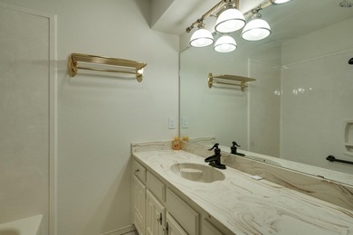 Tucked on a corner lot in Midwestern Park, this 4-bed, 3-bath - photo 35