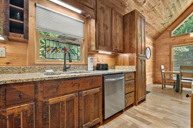 Nestled in the heart of the Blue Ridge Mountains, this adorable - photo 41