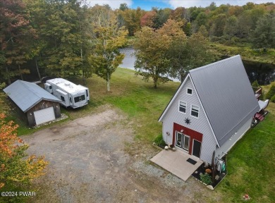 Lake Home For Sale in Moscow, Pennsylvania