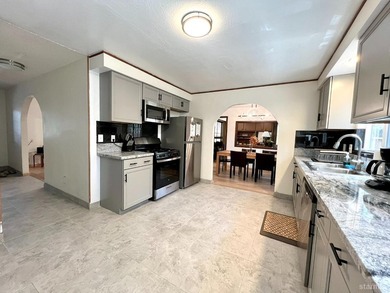 Centrally located in one of South Lake Tahoe's most convenient - photo 3