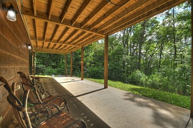 Nestled in the heart of the Blue Ridge Mountains, this adorable - photo 47