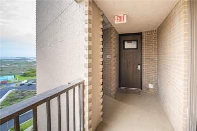 Beachfront Condo Beauty! Looking for beachfront condo with - photo 10
