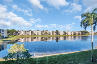 Lake Condo For Sale in Delray Beach, Florida