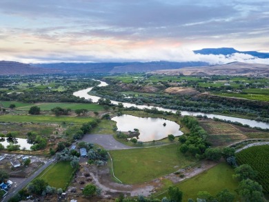 (private lake, pond, creek) Home For Sale in Clifton Colorado