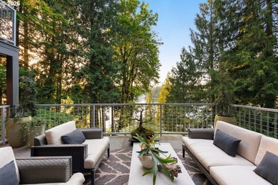Lake living at its finest with Exceptional privacy. Welcome to - photo 30