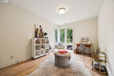 Tucked thoughtfully back from the street, this striking modern - photo 37