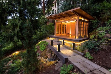Lake living at its finest with Exceptional privacy. Welcome to - photo 40