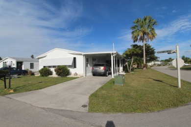 (private lake, pond, creek) Home For Sale in North Fort Myers Florida