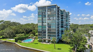 Enjoy expansive river views from this lovely condo in The Beau - photo 1