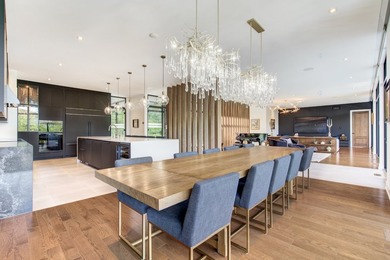 Refined architecture, dramatic living spaces, integrated - photo 12