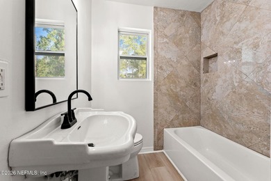 Welcome to this beautifully renovated 3-bedroom, 2-bath pool - photo 12