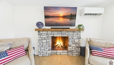 Welcome to 188 Trout Lane, a breathtaking waterfront oasis - photo 12