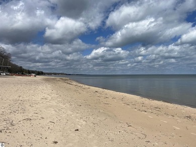 Very desirable stretch of sugar-sand beach with 60 frontage - photo 4