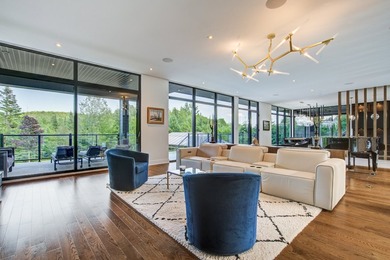 Refined architecture, dramatic living spaces, integrated - photo 16