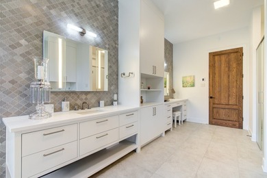 Refined architecture, dramatic living spaces, integrated - photo 23