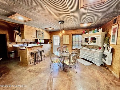 This beautifully built 1,940 sq ft two-story brick home, built - photo 7