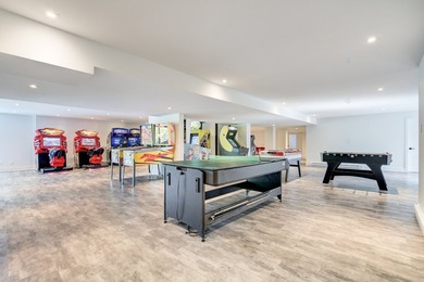 Refined architecture, dramatic living spaces, integrated - photo 35