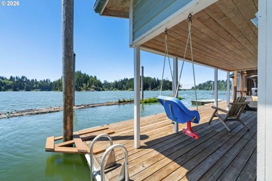 Drive-to Tenmile Lake waterfront retreat with rare boathouse and - photo 39