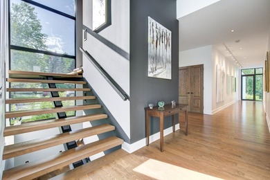 Refined architecture, dramatic living spaces, integrated - photo 40
