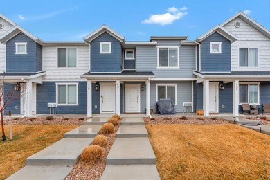 Utah Lake Townhome/Townhouse For Sale in Saratoga Springs Utah