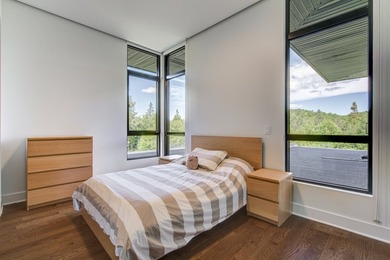 Refined architecture, dramatic living spaces, integrated - photo 47