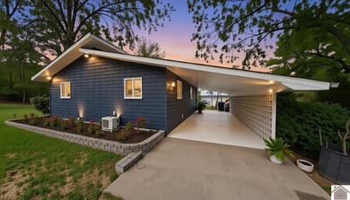 Welcome to 188 Trout Lane, a breathtaking waterfront oasis - photo 49