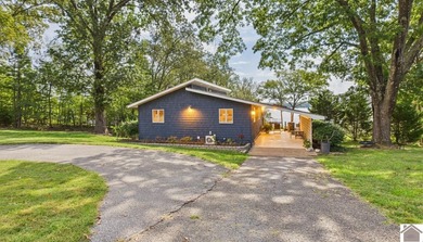 Welcome to 188 Trout Lane, a breathtaking waterfront oasis - photo 50