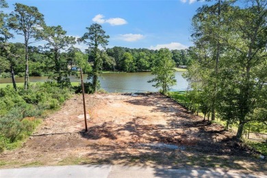 Lake Lot For Sale in Conroe, Texas