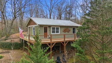 Lake Emory Home For Sale in Franklin North Carolina