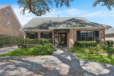 Lake Pontchartrain Home For Sale in Metairie Louisiana