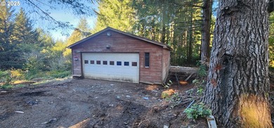 Unlock the potential of this 5.5-acre Brookings property - photo 4