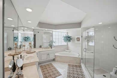 Sun-drenched oceanfront luxury awaits in this stunning SE corner - photo 8
