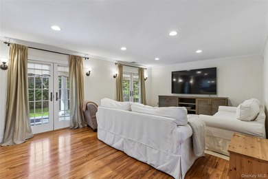 Welcome to 111 Palmyra Ave, a stunning 4/5-bedroom residence set - photo 12