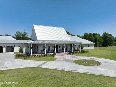 Experience an elevated lifestyle in this expansive, single-level - photo 18