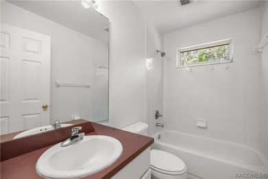 Beautiful 3 bedroom, 2.5 bath home located in the historic town - photo 20