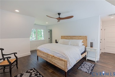 This gorgeous 3 bedroom (+guest suite/flex space) waterfront - photo 22