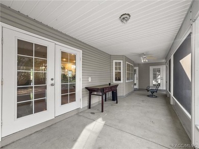 Beautiful 3 bedroom, 2.5 bath home located in the historic town - photo 23
