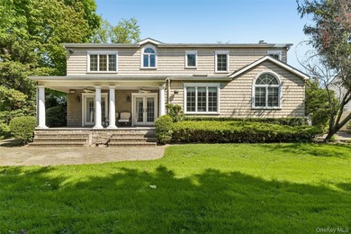 Welcome to 111 Palmyra Ave, a stunning 4/5-bedroom residence set - photo 26