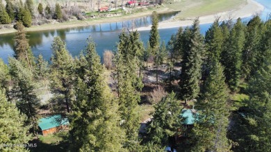 (private lake, pond, creek) Home For Sale in Bonners Ferry Idaho