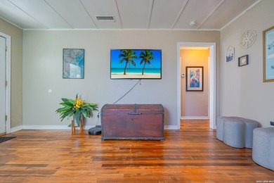 **FULLY FURNISHED** Welcome to this charming 2-bedroom 1 full - photo 5
