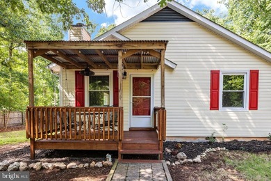 Welcome to 15012 Comfort Lane! Sitting on 1.43 acres, this cute - photo 8