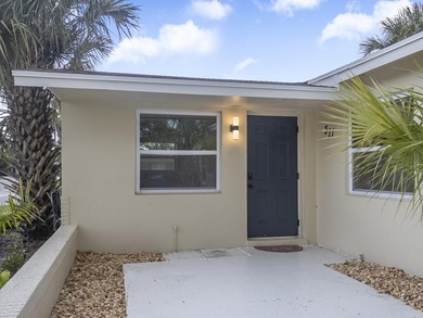 Beautifully renovated 3BR/2BA home on a landscaped corner lot - photo 3