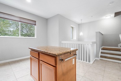 Incredible neighborhood, picturesque views and an incredible - photo 15