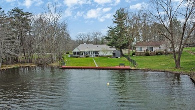 Dreaming of life on the lake? This home has it all! Step into an - photo 7