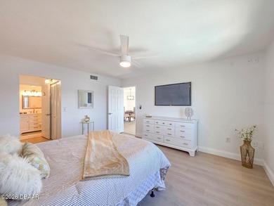 An exceptional riverfront residence of distinction - this 6th - photo 22